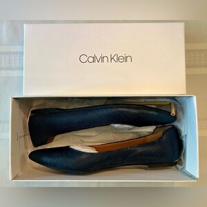 Calvin Klein Navy Women’s Giannis Flats